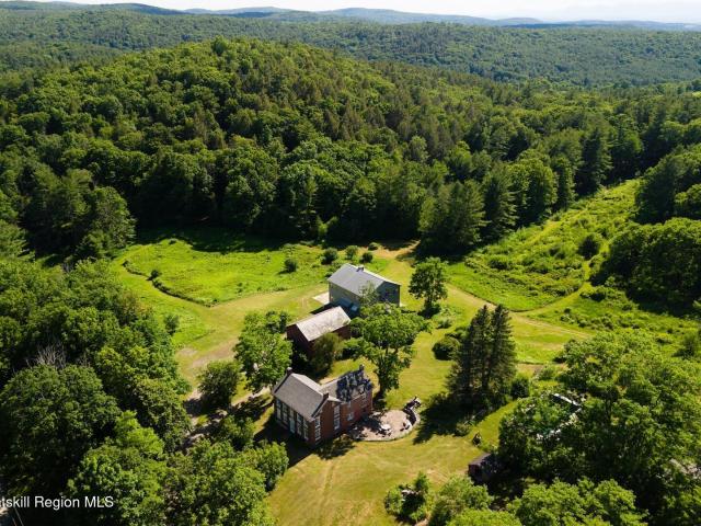 House for sale in Canaan, New York