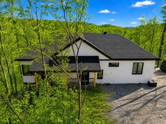 House for sale in Saint-sixte, Quebec