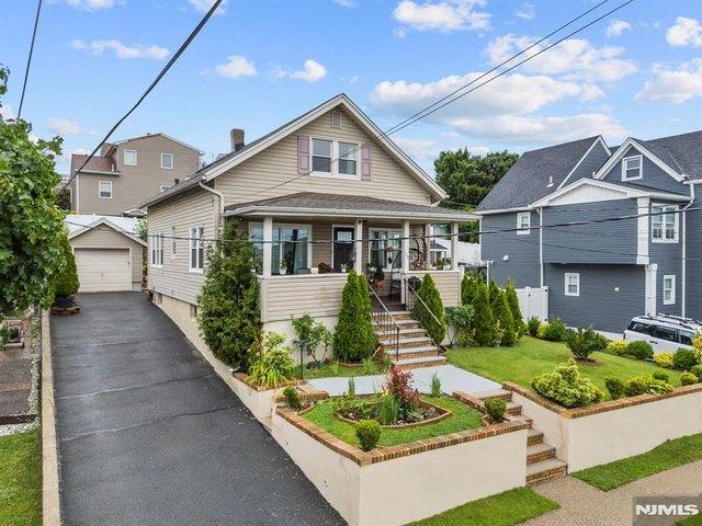 House for sale in Wood Ridge, New Jersey