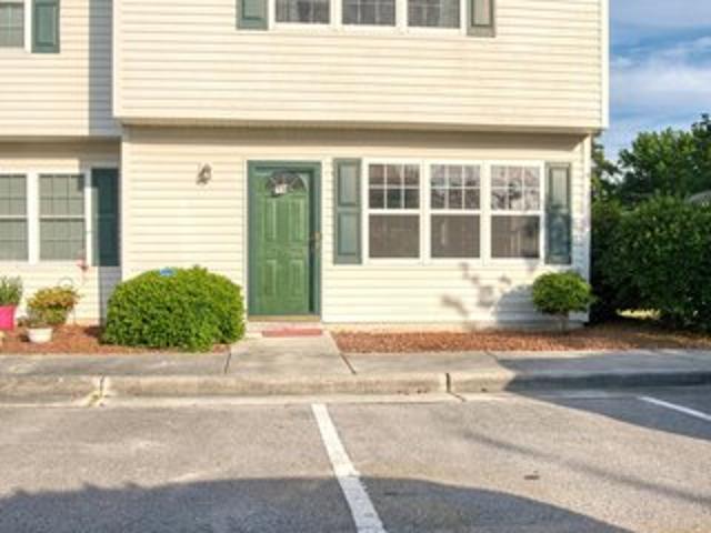 Townhouse for sale in Swansboro, North Carolina