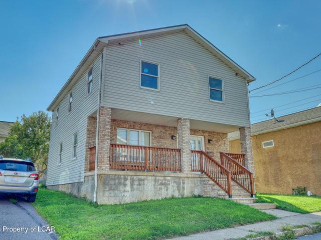 House for sale in Plymouth, Pennsylvania