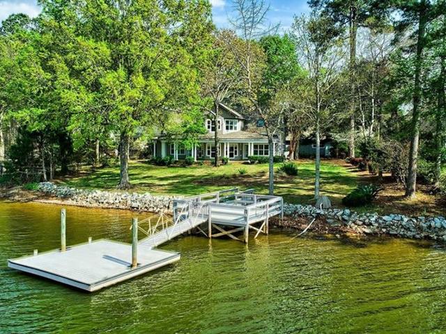 House for sale in Prosperity, South Carolina