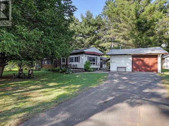 House for sale in Renfrew, Ontario
