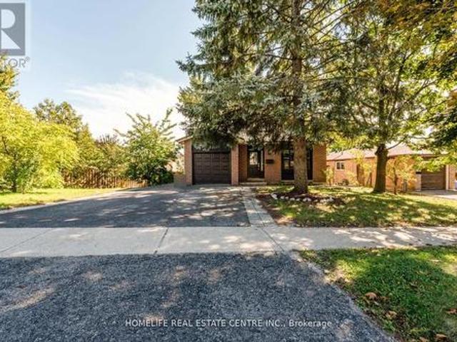 House for sale in Barrie, Ontario