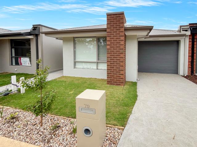 House for rent in Copperfield, Melbourne