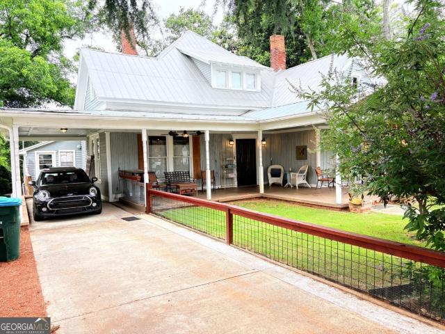 House for sale in Commerce, Georgia