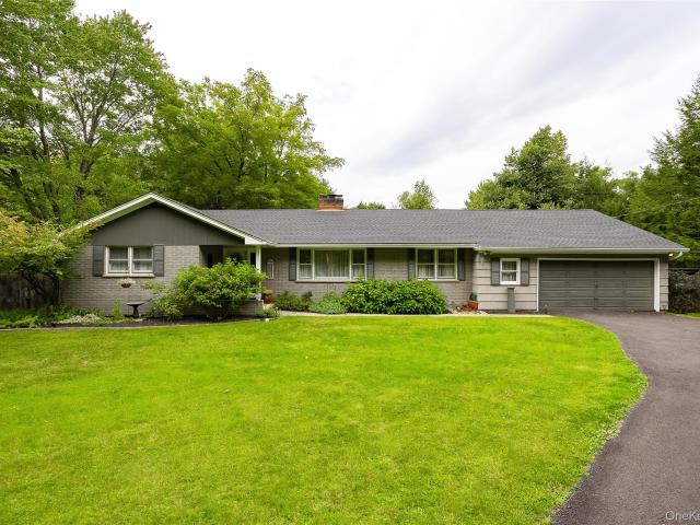 House for sale in Cokertown, Town of Red Hook