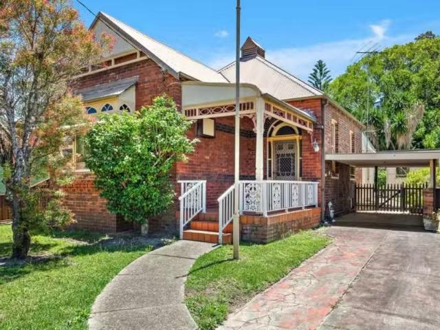 House for rent in Arncliffe