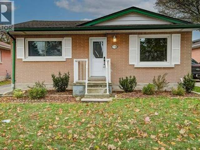 House for sale in Southdale, Kitchener
