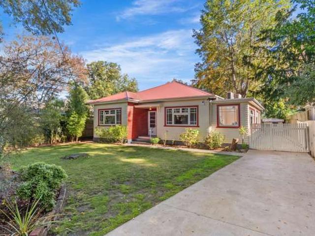 House for sale in Saint Albans, Canterbury
