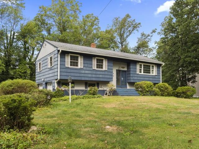 House for sale in Trumbull, Connecticut