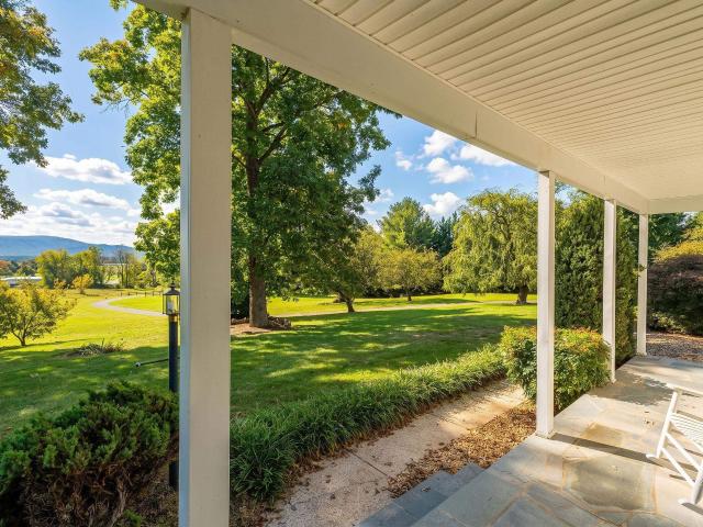 House for sale in Stuarts Draft, Augusta County