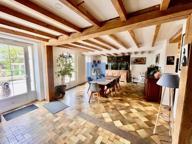 Maison vente à Bressuire, Bouillé-loretz