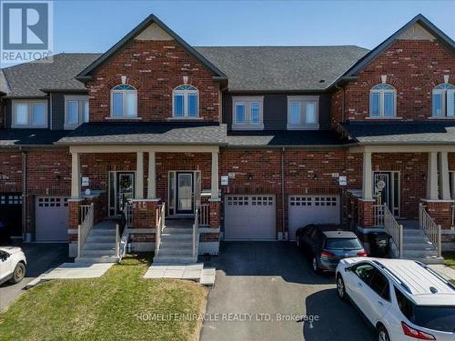 House for sale in Ontario