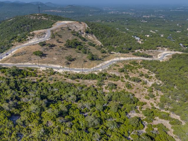 Land for sale in Pipe Creek, Texas
