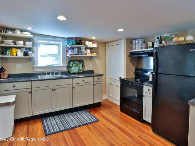 House for sale in Phoenicia, Town of Shandaken