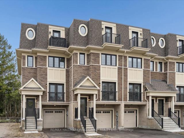 Townhouse for sale in Woburn, Ontario
