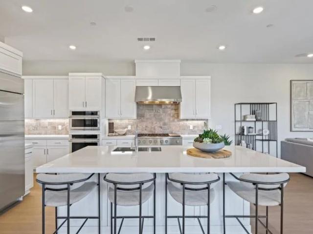Condo for sale in Irvine