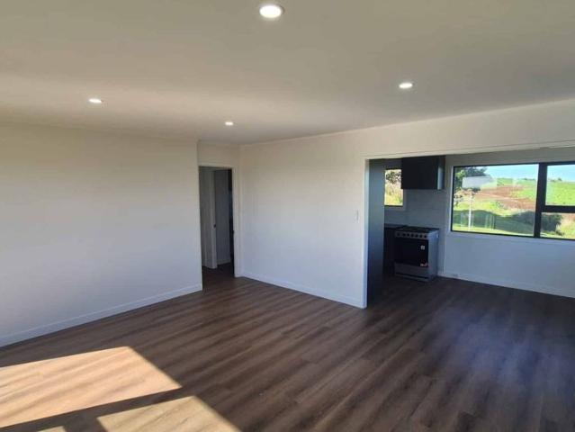 House for rent in Awhitu, Oroua County
