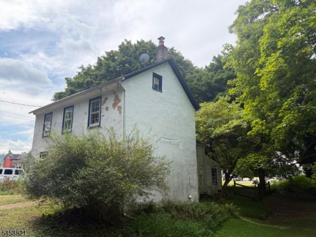 House for sale in Milford, New Jersey