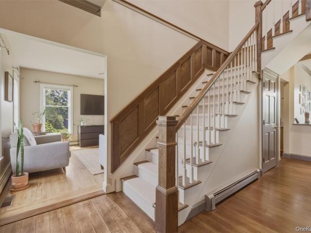 House for sale in Gardiner, New York