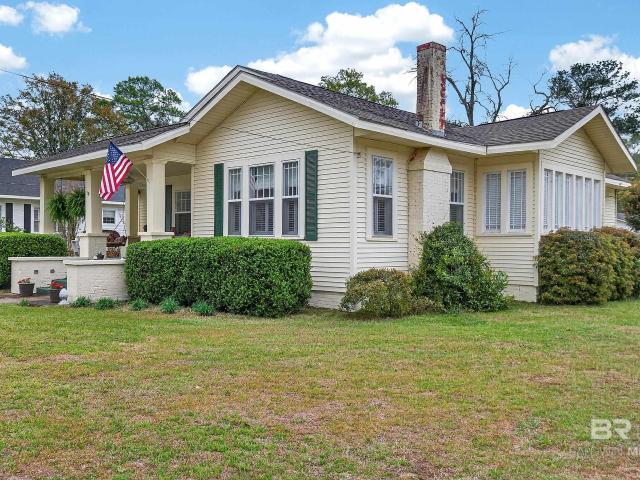 House for sale in Monroeville, Alabama