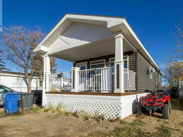 House for sale in Saskatoon, Saskatchewan