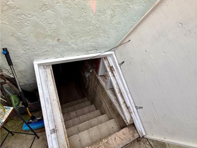 Townhouse for sale in Pasadena, California