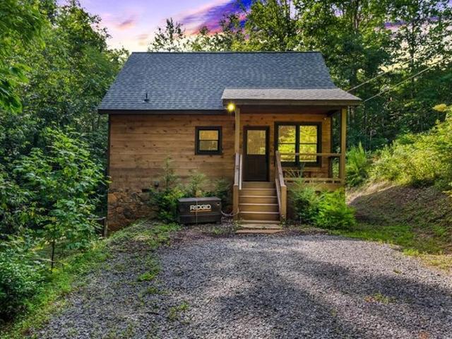 House for sale in Blue Ridge, Fannin County