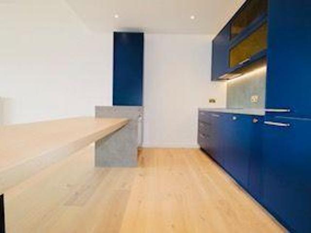 House for rent in Blackwall, Greater London