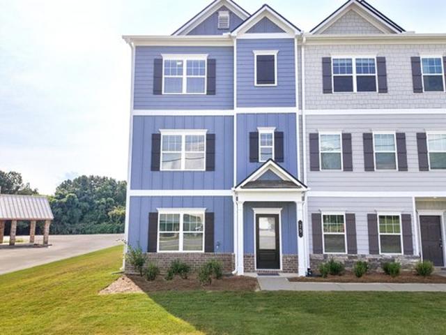 Townhouse for sale in Gordon, Georgia