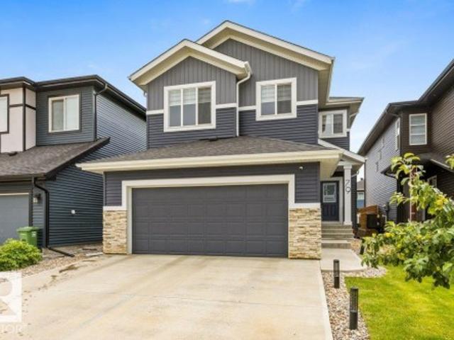 House for sale in Saint Albert, Alberta
