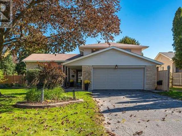 House for sale in Strathcona Park, Kingston