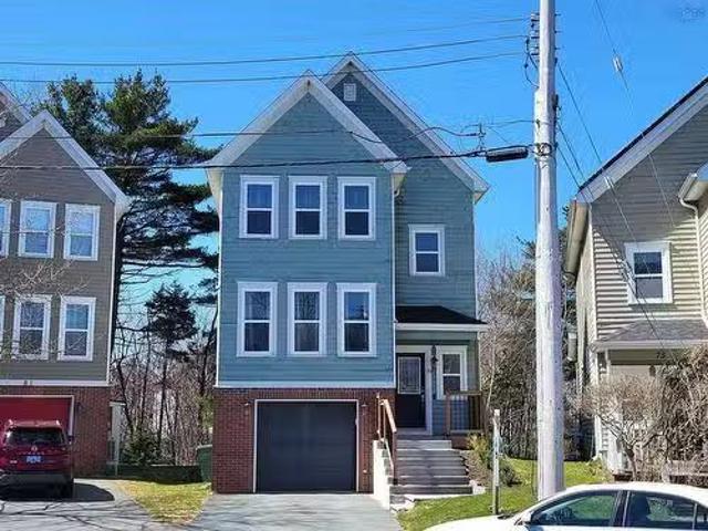 House for sale in Dartmouth, Nova Scotia