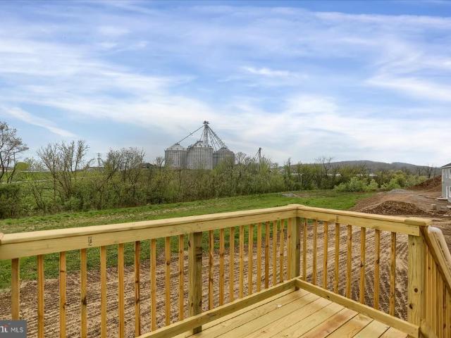 Townhouse for sale in Hummels Wharf, Pennsylvania