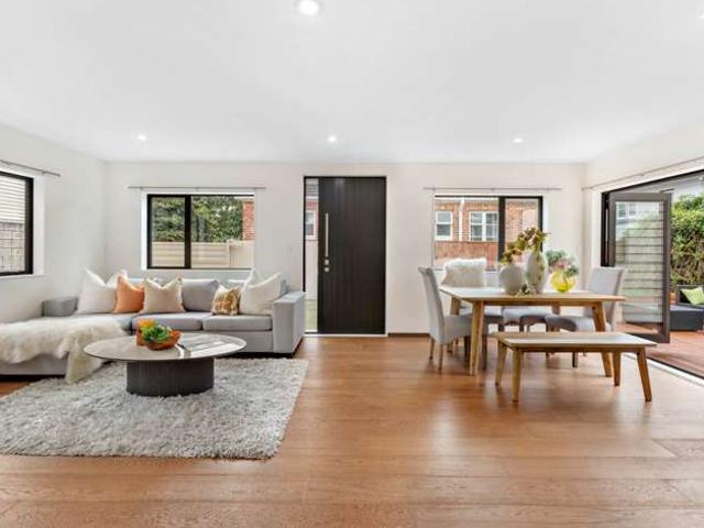 House for sale in Balmoral