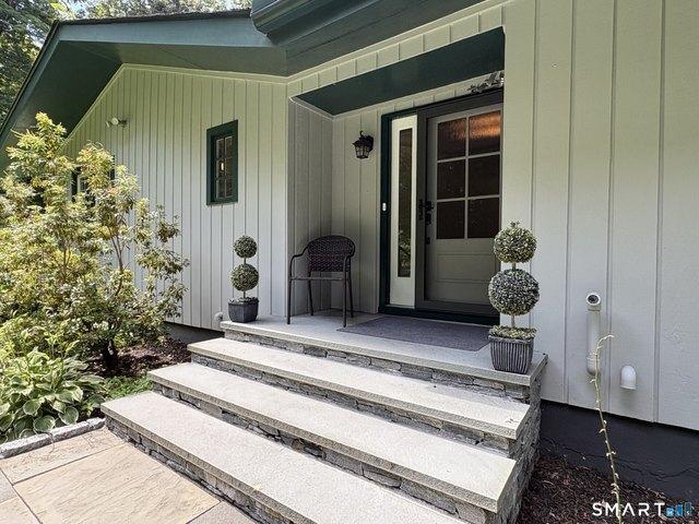 House for sale in Marble Dale, Washington