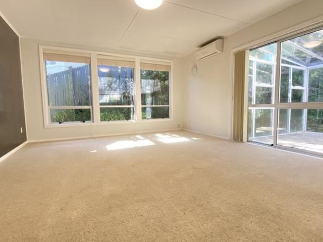 House for rent in Karori, Wellington