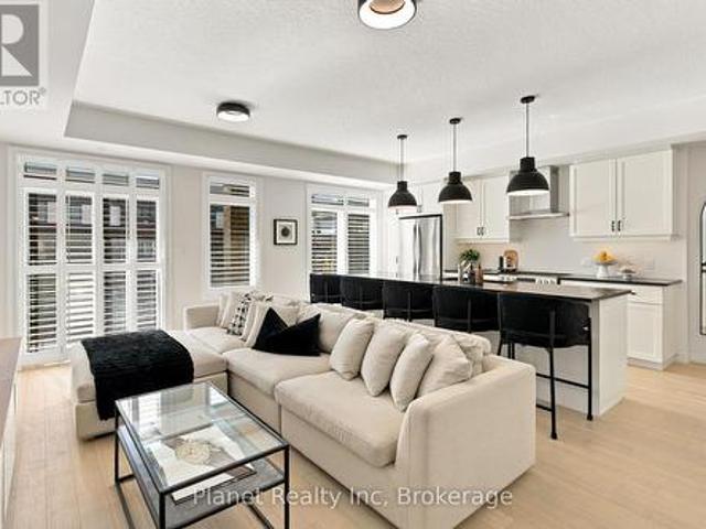 Townhouse for sale in Guelph, Southwestern Ontario