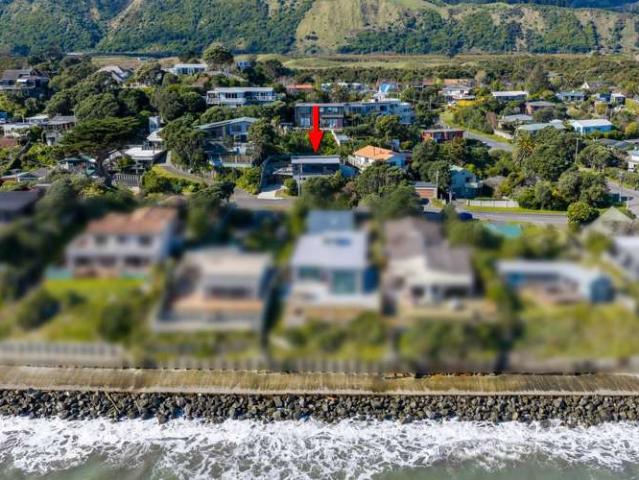 House for sale in Paraparaumu, Wellington