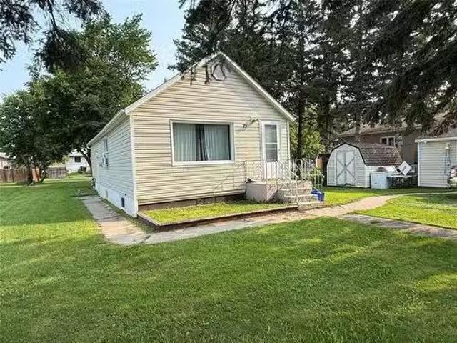 House for sale in North Norfolk, Manitoba