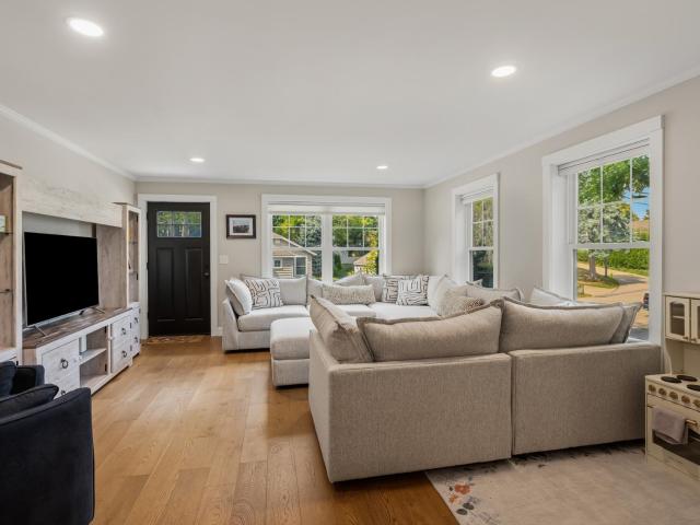 Condo for sale in West End, Portsmouth