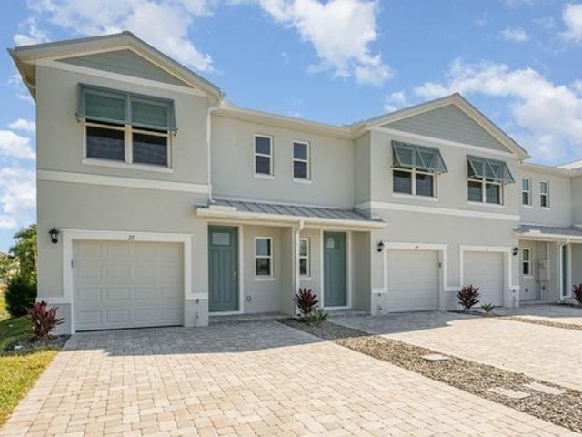 Townhouse for sale in Satellite Beach, Florida