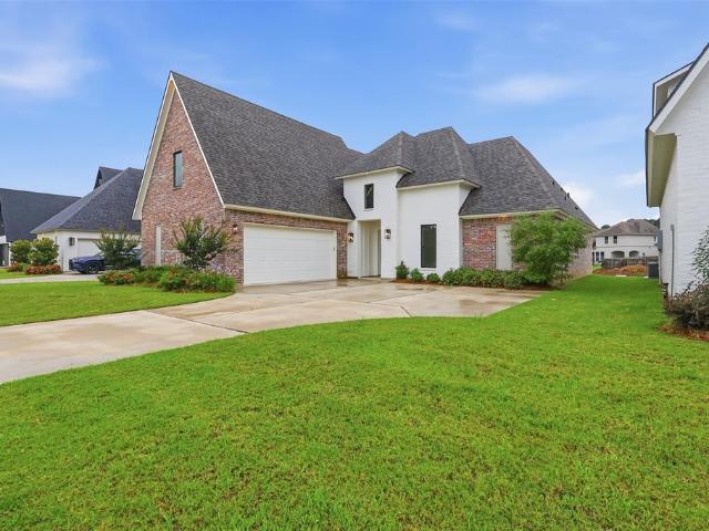 House for sale in Benton, Louisiana