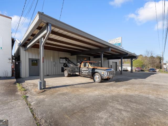 Commercial for sale in Cleveland