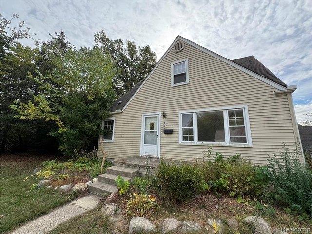 House for sale in Madison Heights, Michigan