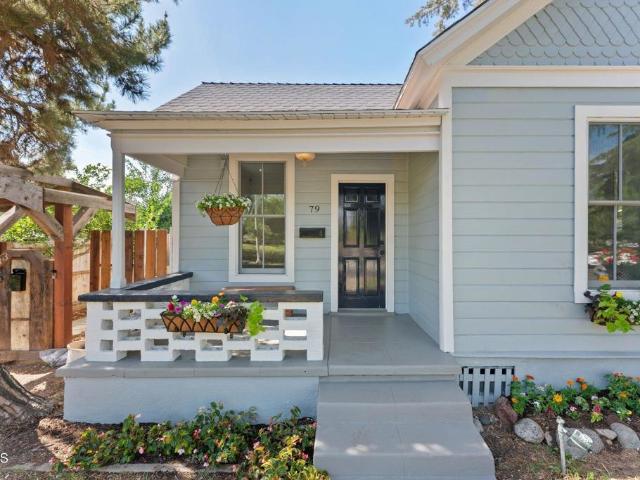 House for sale in Pasadena Council District 3, Pasadena