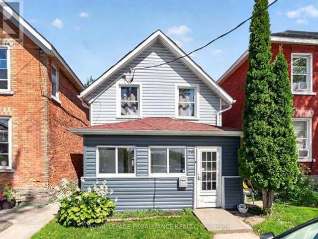 House for sale in Brockville, Ontario