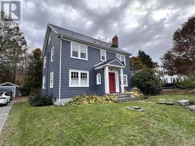 House for sale in Liverpool, Nova Scotia
