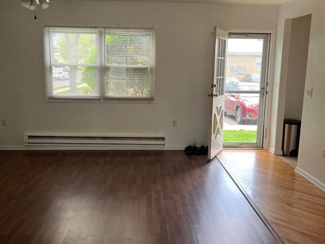 Condo for sale in Monmouth, New Jersey